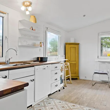 Gorgeous In With Kitchen *